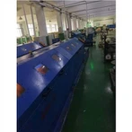 250/3 Horizontální potrubní splétací stroj